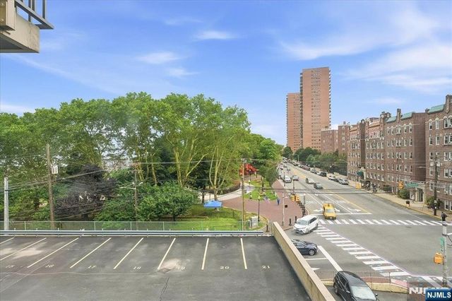 6010 Boulevard East 37, West New York, NJ 07093