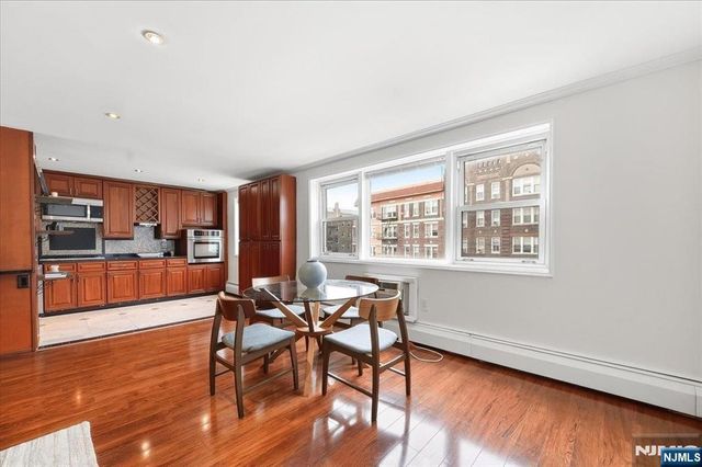 6010 Boulevard East 37, West New York, NJ 07093