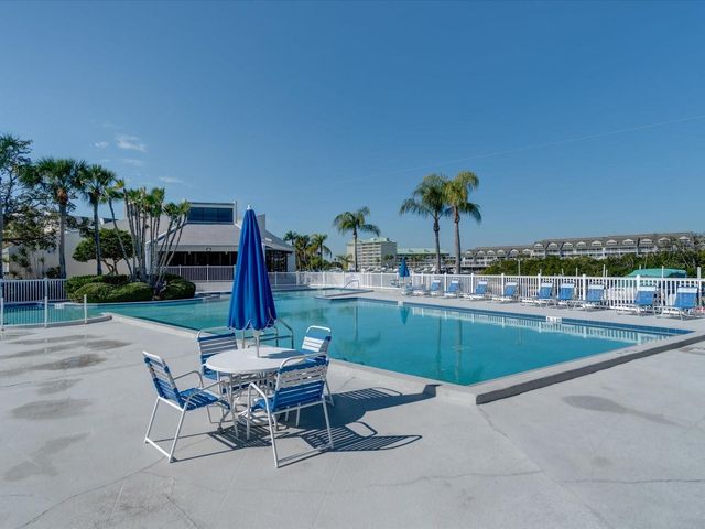 11510 SHIPWATCH DRIVE 1372, Largo, FL 33774