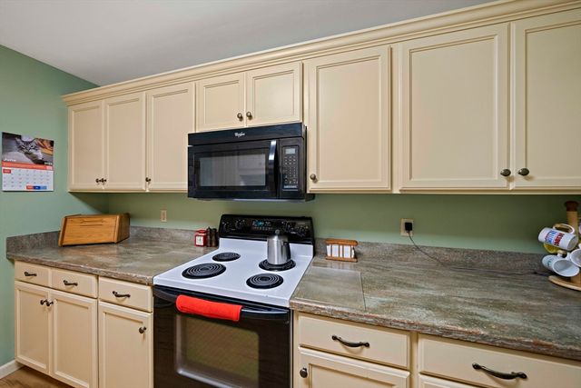 90 Sea Street 134, Weymouth, MA 02191