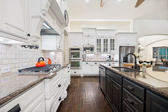 303 Strain Lane, Lucas, TX 75002