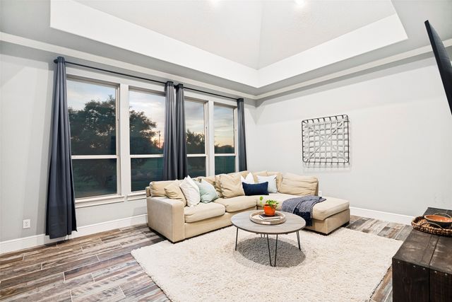 303 Strain Lane, Lucas, TX 75002