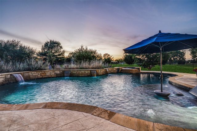 303 Strain Lane, Lucas, TX 75002