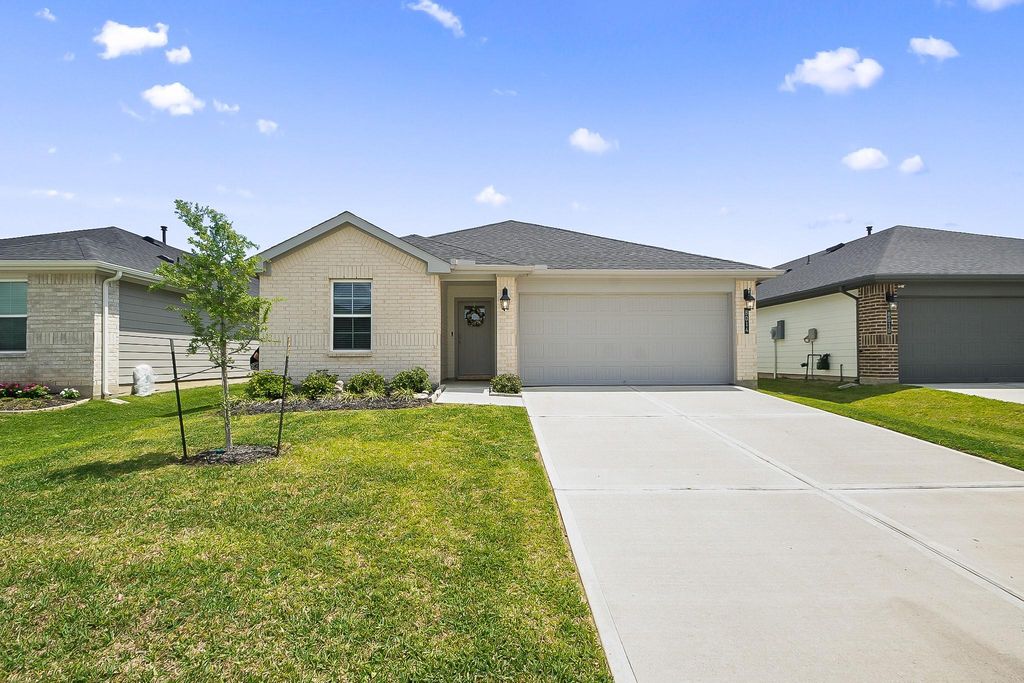 8014 Tropea Drive, Richmond, TX 77406