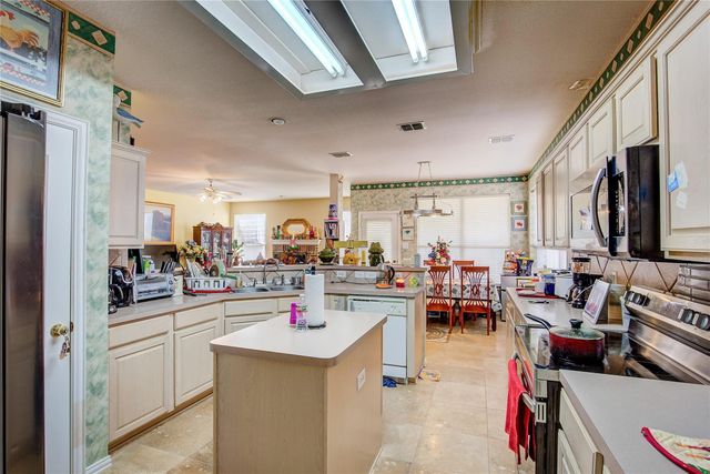 4515 Julian Drive, Mesquite, TX 75150