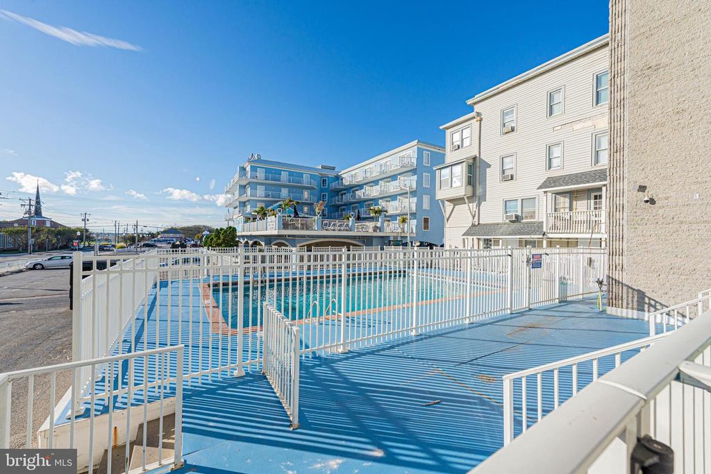 Image 22 of property listing at 401 ATLANTIC AVE #103, Ocean City, MD 21842
