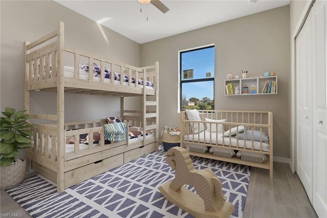 422 NE 25th TER, Cape Coral, FL 33909