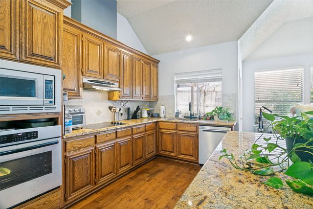 2616 Wickersham Court, Grapevine, TX 76051
