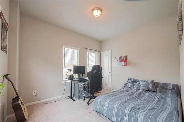 21029 Crinet Sq St, Kingwood, TX 77339