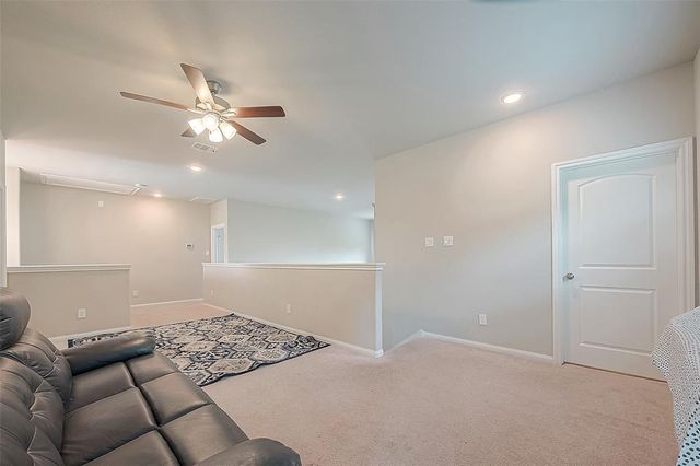 21029 Crinet Sq St, Kingwood, TX 77339