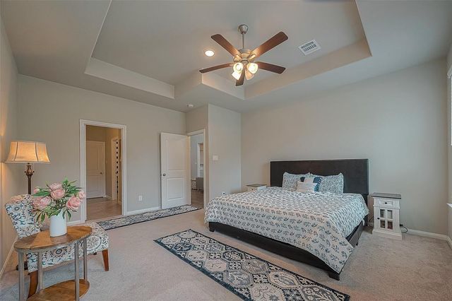 21029 Crinet Sq St, Kingwood, TX 77339