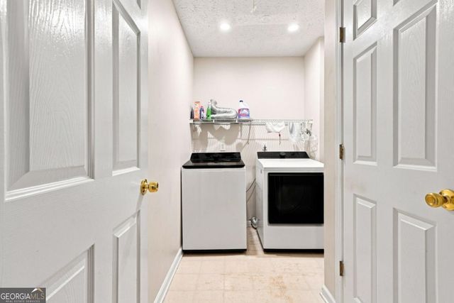 1593 Woodmore Drive SW, Marietta, GA 30008