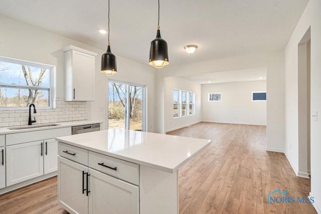 8453 Misty Gorge Road, Waterville, OH 43566