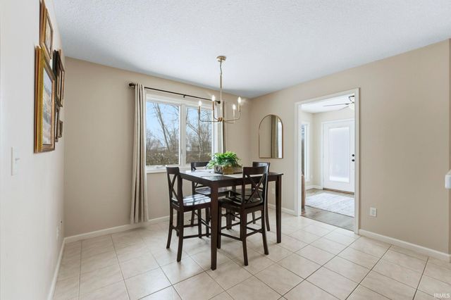 13611 Split Rock Cove, Fort Wayne, IN 46845