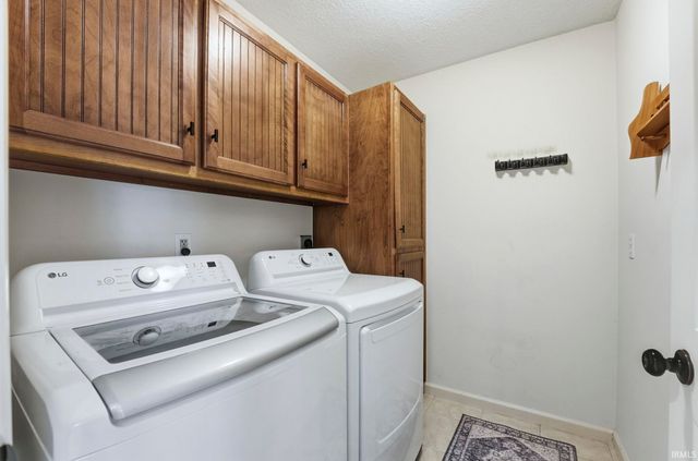 13611 Split Rock Cove, Fort Wayne, IN 46845