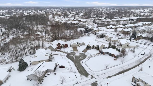 13611 Split Rock Cove, Fort Wayne, IN 46845