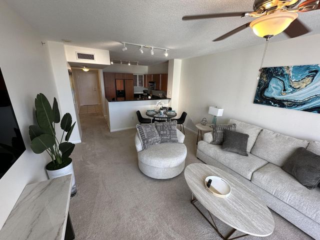 1551 N Flagler Drive 1106, West Palm Beach, FL 33401