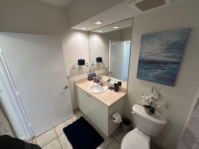 1551 N Flagler Drive 1106, West Palm Beach, FL 33401