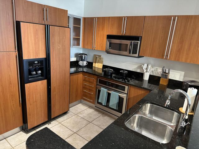 1551 N Flagler Drive 1106, West Palm Beach, FL 33401