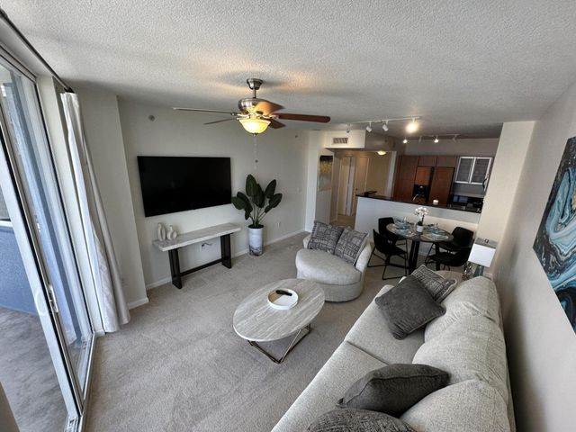 1551 N Flagler Drive 1106, West Palm Beach, FL 33401