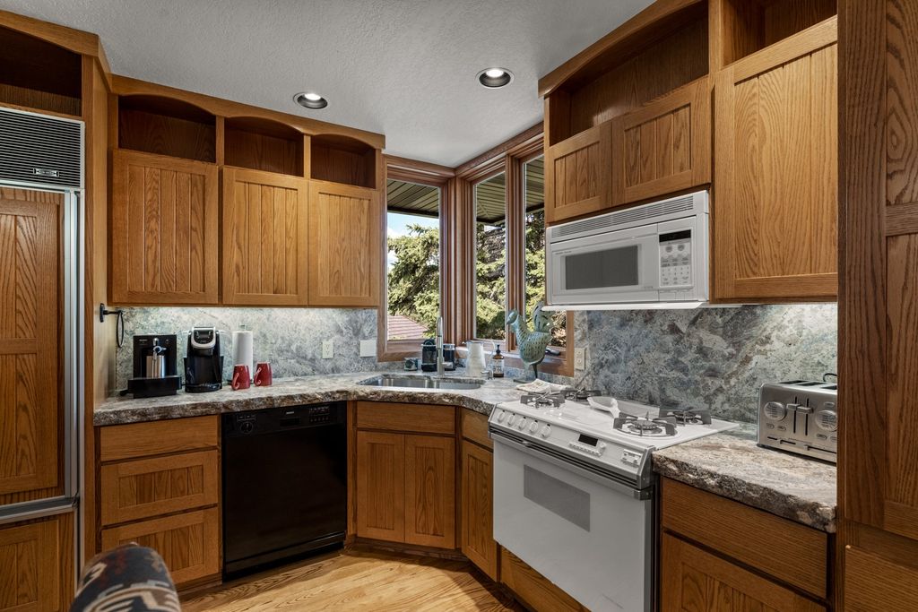 750 & 810 Birch Point Drive, Whitefish, MT 59937 photo 59