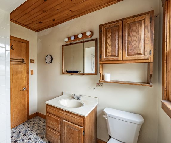 402 Orange Street, Elgin, IL 60123