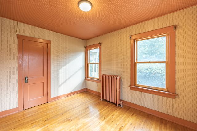 402 Orange Street, Elgin, IL 60123