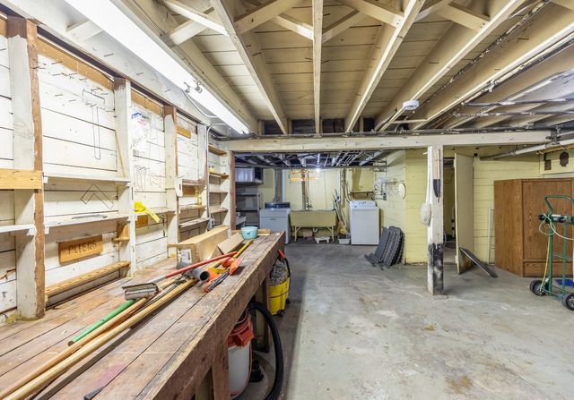 402 Orange Street, Elgin, IL 60123