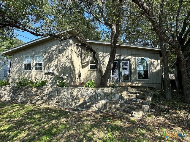 904 Dale Street, San Marcos, TX 78666