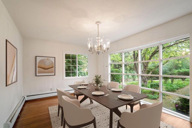 9604 N Lake DRIVE, Bayside, WI 53217