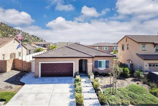 30151 Meadow Oaks, Menifee, CA 92585