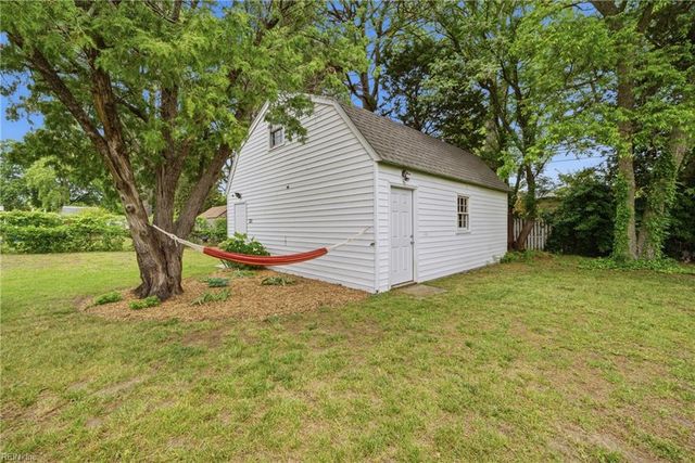 110 Lynnhaven DR, Hampton, VA 23666