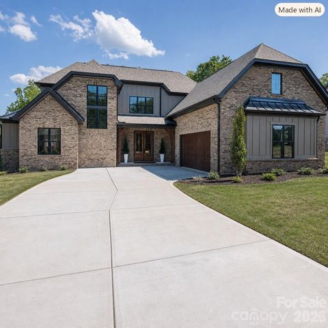 126 Lake Mist Drive, Belmont, NC 28012