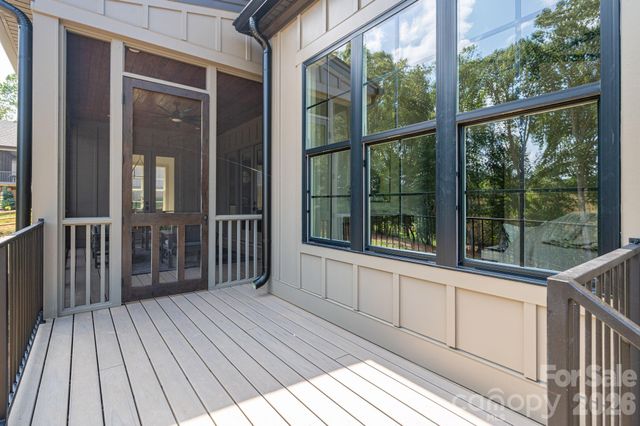 126 Lake Mist Drive, Belmont, NC 28012