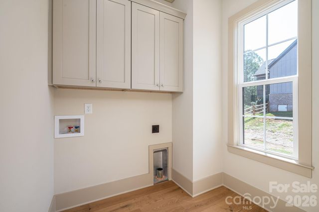 126 Lake Mist Drive, Belmont, NC 28012