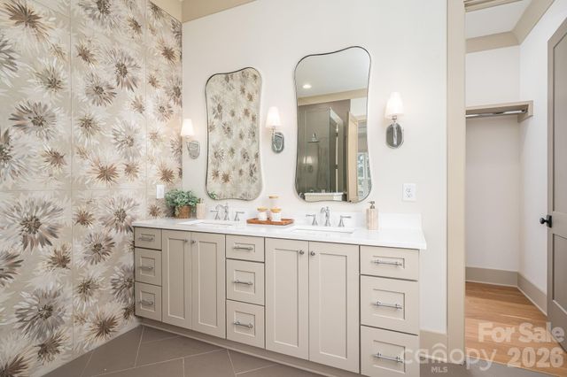 126 Lake Mist Drive, Belmont, NC 28012