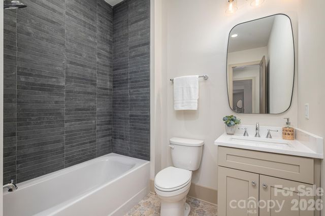 126 Lake Mist Drive, Belmont, NC 28012