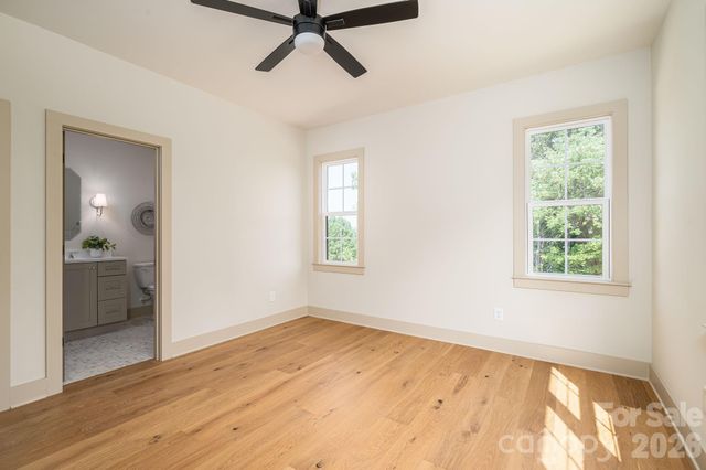 126 Lake Mist Drive, Belmont, NC 28012