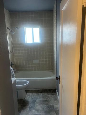 2688 Del Paso Blvd, Sacramento, CA 95815