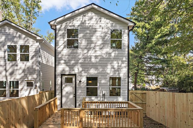 2237 Cruzen St, Nashville, TN 37211