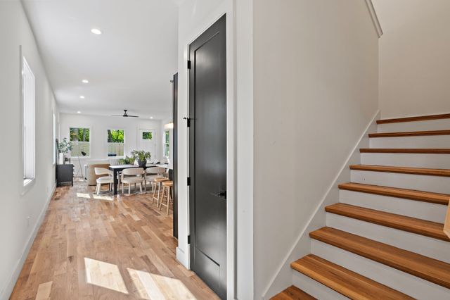 2237 Cruzen St, Nashville, TN 37211