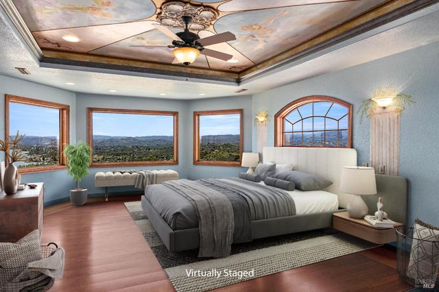 425 Lake Vista Dr, Lakeport, CA 95453