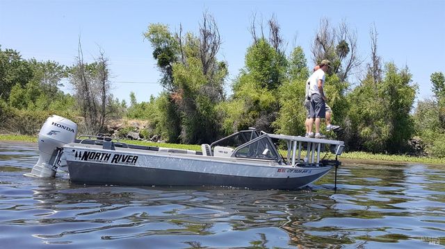 425 Lake Vista Dr, Lakeport, CA 95453