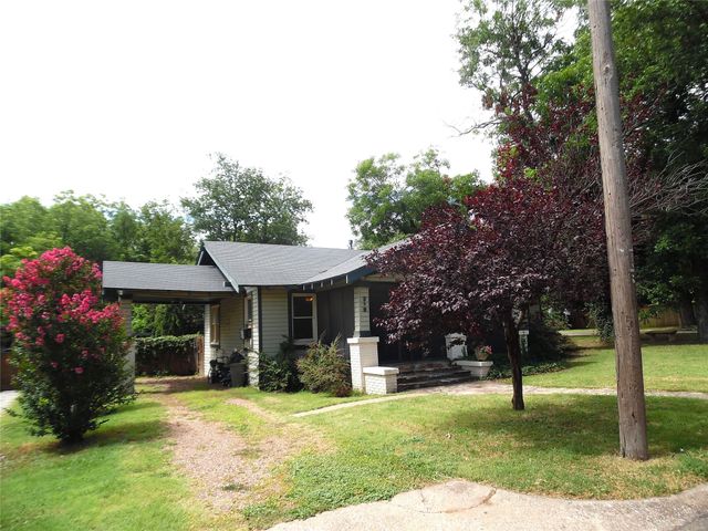 319 W Baylor Street, Weatherford, TX 76086