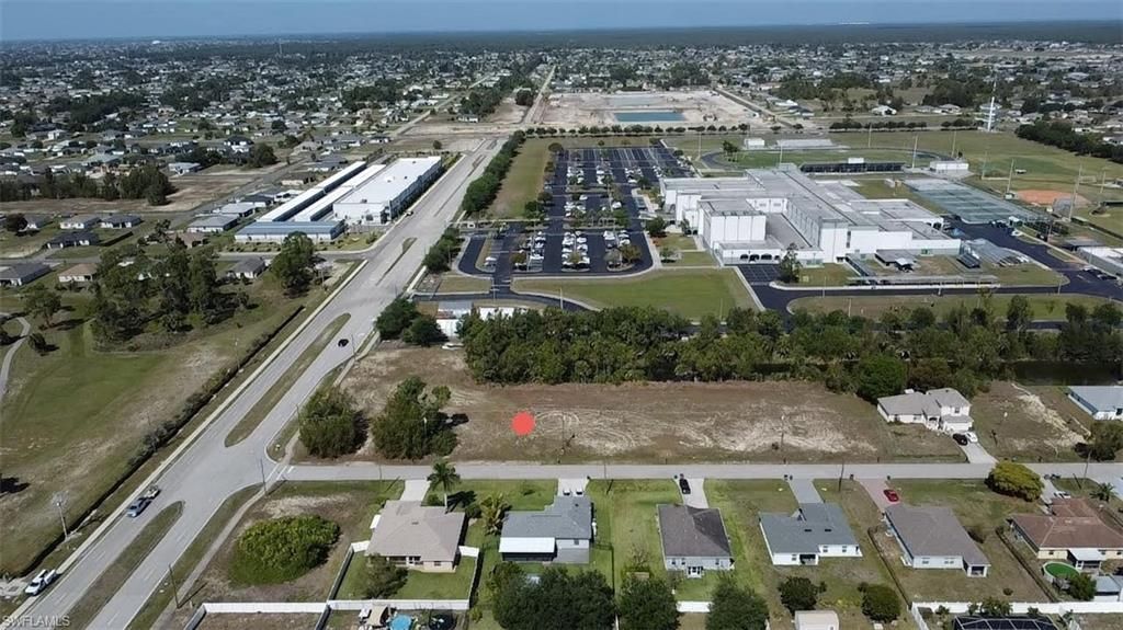 Image 3 of property listing at 3708 NE 23rd AVE, Cape Coral, FL 33909