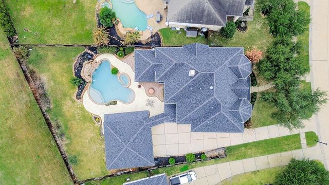 11302 Cypress Creek Lakes Drive, Cypress, TX 77433