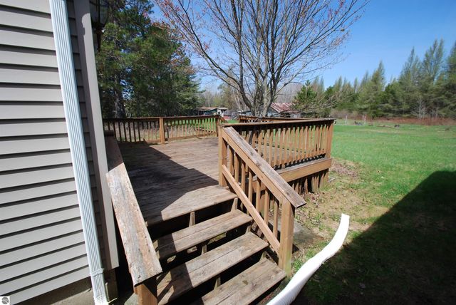 2317 E Sage Lake Road, Lupton, MI 48635
