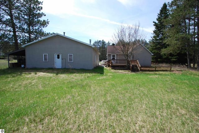2317 E Sage Lake Road, Lupton, MI 48635