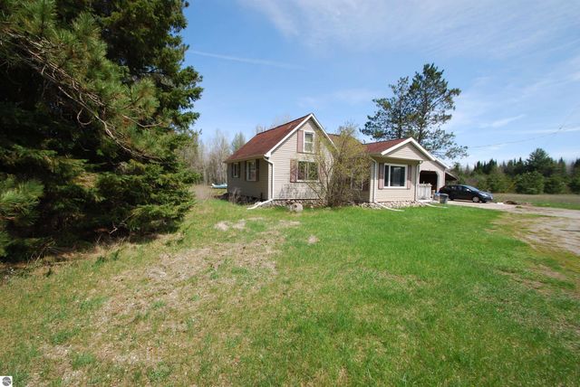 2317 E Sage Lake Road, Lupton, MI 48635