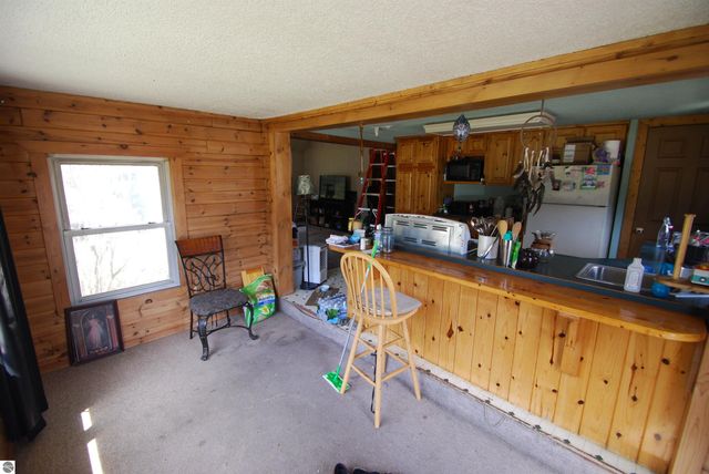 2317 E Sage Lake Road, Lupton, MI 48635